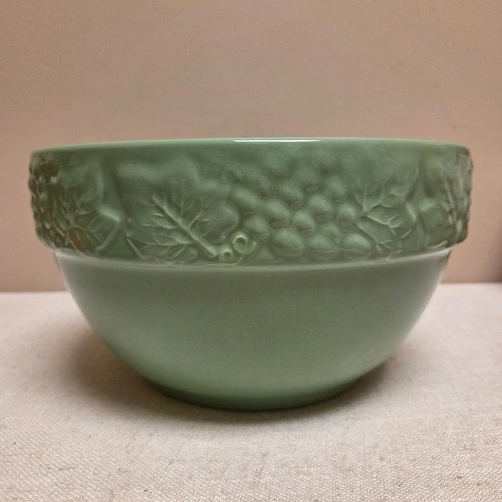 Portugal Sage Green Ceramic Grapevine Embossed Mixing bowl